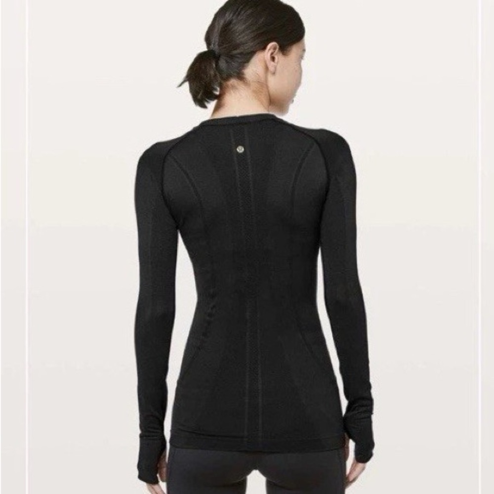 Lululemon Black Long Sleeve Athletic Top